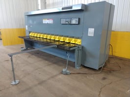 1999 Cincinnati HSX-12375 Power Squaring Shear (#4318)