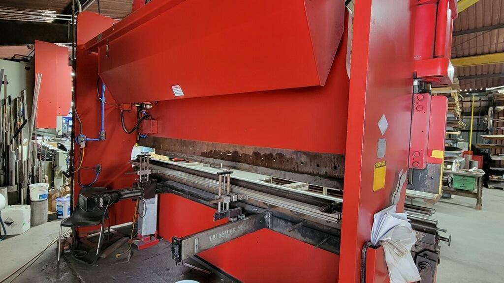 (5341) 1995 Cincinnati 230CB12 Hydraulic Press Brake - Pic 2