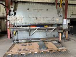 2004 Accurpress 740014 Press Brake (#6037)