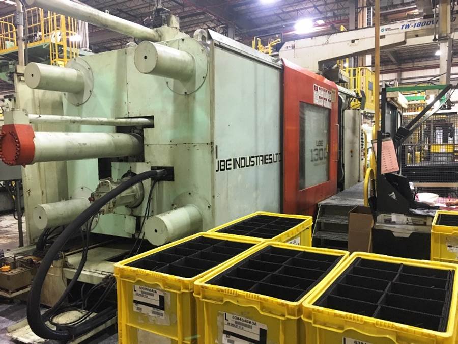 1990 UBE ST 1300 Injection Molding Machine (#3240)