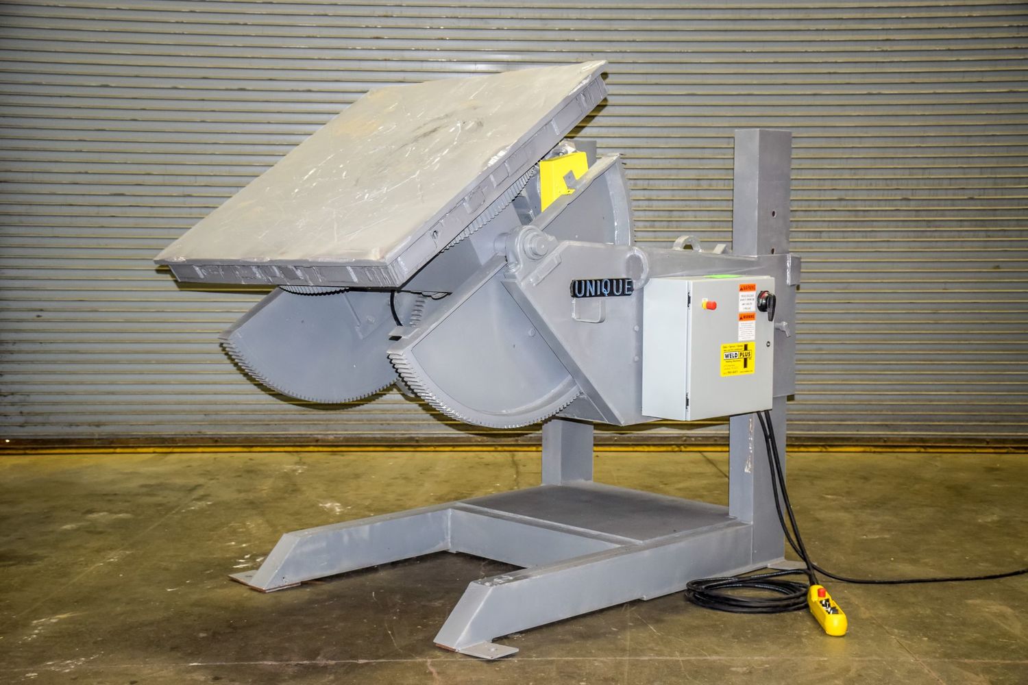 Unique UPC-100 Welding Positioner (#4132)