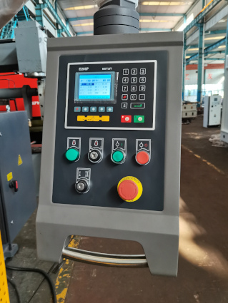 New Ficom WC67K-176X4000 Hydraulic Press Brake (#5075)