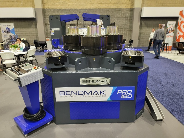 Machin The Fundamentals of a Vertical Machining Center (VMC)