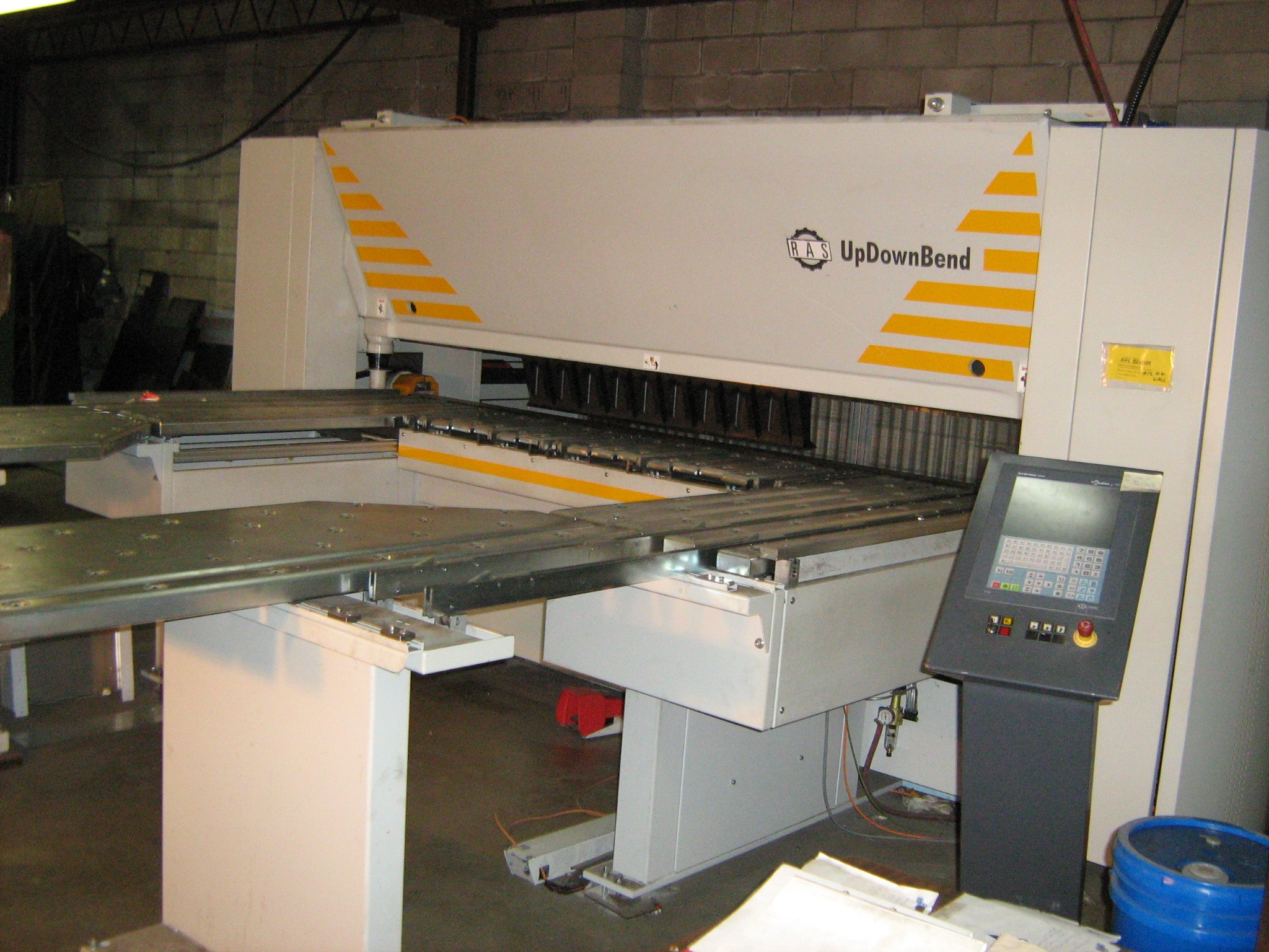 Metal Folding Machinery